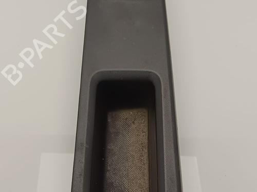 Used Left front window switch TOYOTA YARIS (_P13_) 1.3 (NSP130_, NSP130) (99 hp) 4622127