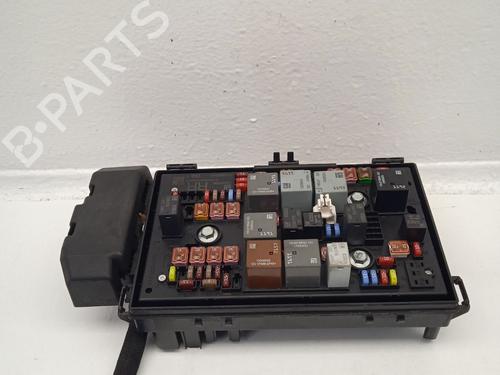 Used Fuse box Fuse box OPEL ASTRA J GTC [2011-2018] 35806819 35806819
