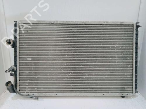 Used Water radiator RENAULT TRAFIC Van (T_, P_, V_) [1989-2002]  4297300