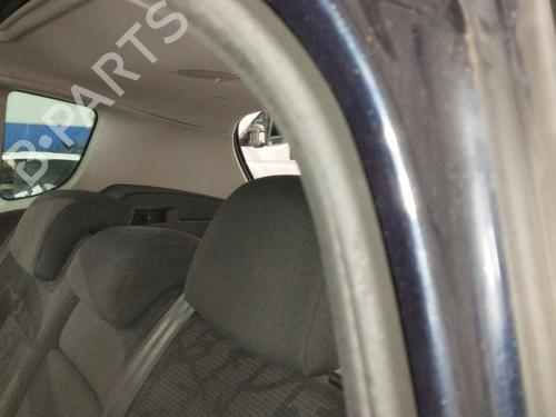 rubber-door-seal-peugeot-3008-i-mpv-0u_-2009-2010-2011-2012-2013-2014-2015-2016-2017-23427471 main image