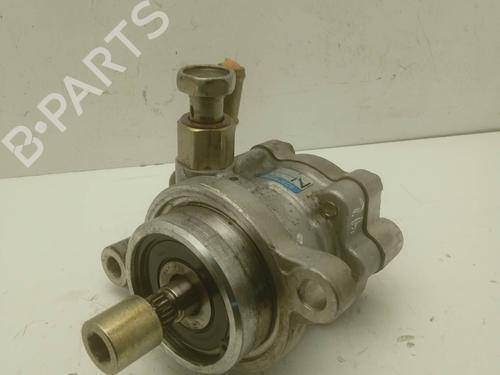 Used Steering pump NISSAN PRIMERA (P12) 2.2 Di (126 hp) 4335833