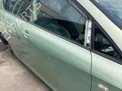 right-front-door-seat-toledo-iii-5p2-5p0831056a-2004-2005-2006-2007-2008-2009-15654428 main image