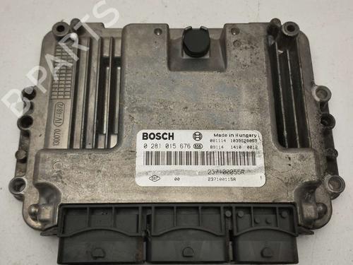 Used Engine control unit (ECU) RENAULT MEGANE III Hatchback (BZ0/1_, B3_) [2008-2026]  17332152