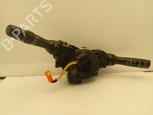 Used Headlight switch TOYOTA YARIS (_P9_) 1.3 VVT-i (SCP90_, SCP90R) (87 hp) 4277250