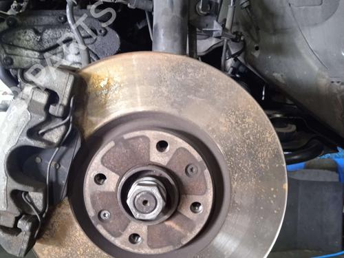 Used Left front steering knuckle Left front steering knuckle PEUGEOT 5008 (0U_, 0E_) [2009-2017] 31618056 31618056