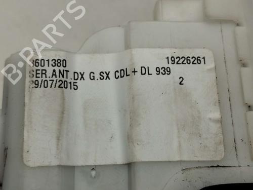 Front right lock ALFA ROMEO SPIDER (939_) 2.4 JTDM (939EXD1B, 939EXD12) | BP24614351C97