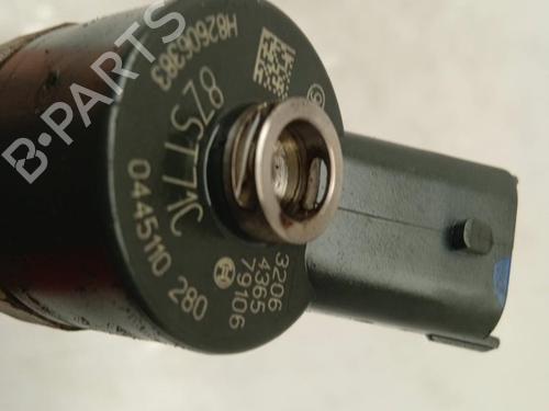 Used Injector RENAULT SCÉNIC II (JM0/1_) 1.9 dCi (JM0G, JM12, JM1G, JM2C) (120 hp) 11154931