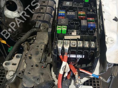 Used Fuse box Fuse box VW GOLF VII (5G1, BQ1, BE1, BE2) 1.4 GTE Hybrid (204 hp) 19573159 19573159