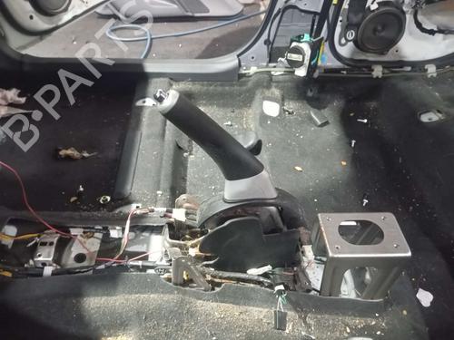 Used Hand brake TOYOTA AURIS (_E15_) 1.8 Hybrid (ZWE150_, ZWE150R) (136 hp) 24506284