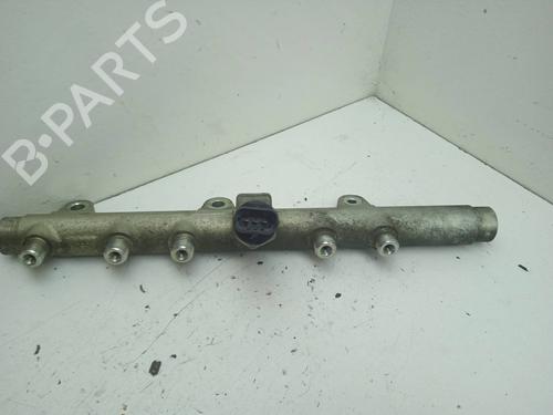 Used Injection rail Injection rail FIAT STILO (192_) 1.9 D Multijet (100 hp) 4316339 4316339
