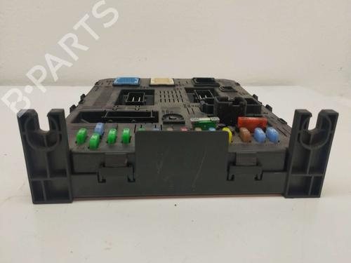 fuse-box-citroen-c5-ii-rc_-2004-2005-2006-2007-2008-31615153 main image