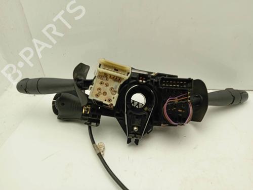 Used Headlight switch RENAULT CLIO II (BB_, CB_) 1.9 D (B/CB0E, BB0J) (64 hp) 4286821