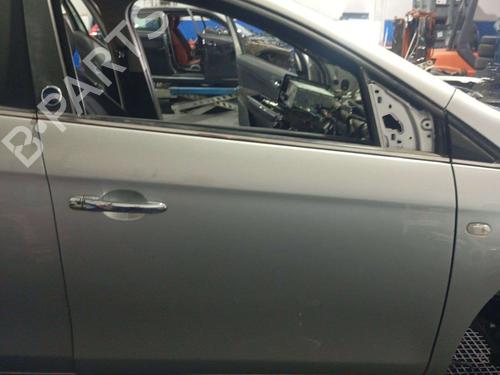 Used Right front door FIAT BRAVO II (198_) 1.6 D Multijet (198AXH1B) (105 hp) 31620681