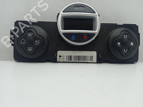 Used Climate control RENAULT CLIO III Grandtour (KR0/1_) 1.2 16V (KR0P) (101 hp) 24457084