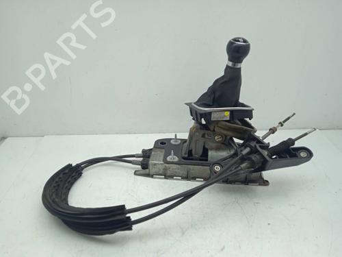 Used Gear lever VW GOLF VI (5K1) 1.6 TDI (105 hp) 12321525