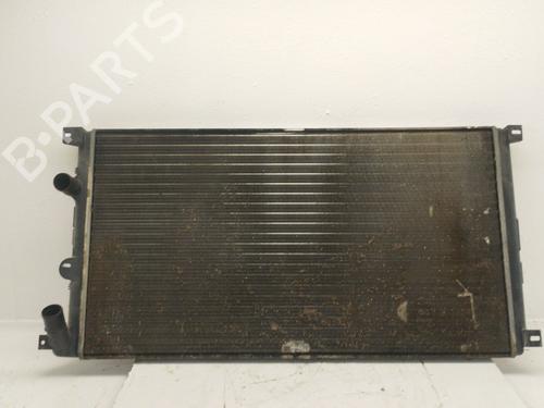 Used Water radiator Water radiator RENAULT MASTER II Van (FD) 2.2 dCI 90 (FD0G, FD0N, FD2G, FD2N, FD3G, FD3N) (90 hp) 40505148 40505148
