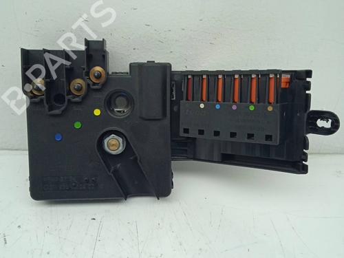 Used Fuse box MERCEDES-BENZ CLS (C219) CLS 320 CDI (219.322) (224 hp) 4327881