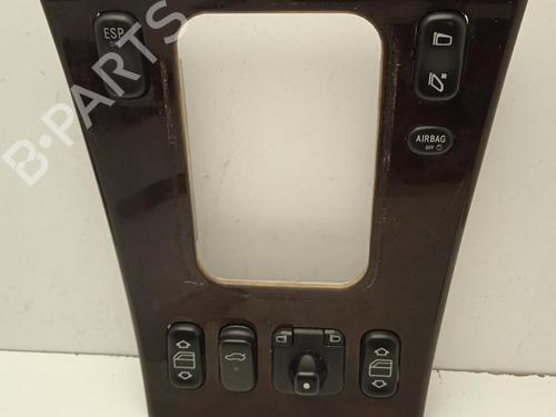 Used Switch MERCEDES-BENZ CLK (C208) [1997-2003]  11647972