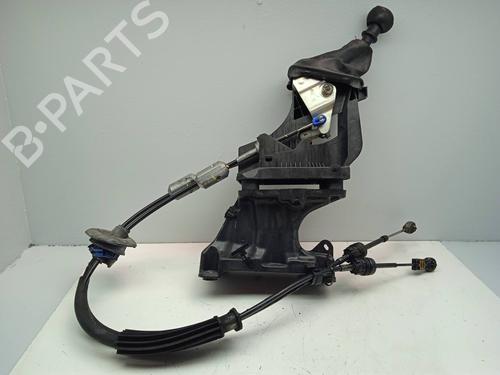 Used Gear lever PEUGEOT 5008 (0U_, 0E_) [2009-2017]  15904662