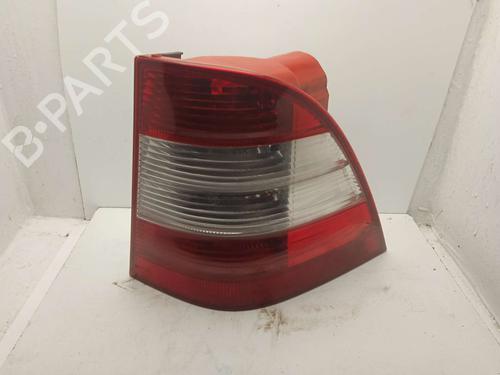Used Right taillight MERCEDES-BENZ M-CLASS (W163) ML 400 CDI (163.128) (250 hp) 4335892