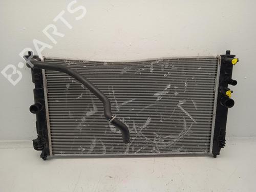 Used Water radiator TOYOTA YARIS (_P21_, _PA1_, _PH1_) 1.5 Hybrid (MXPH10, MXPH11) (116 hp) 33000366