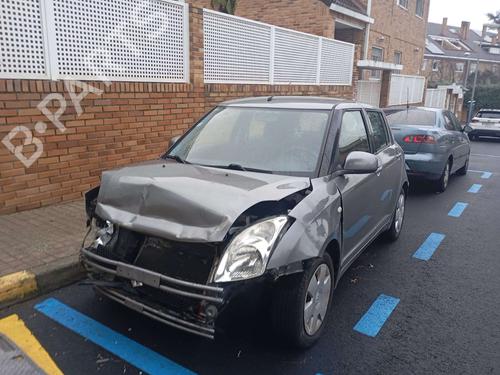 Brugte SUZUKI SWIFT III (MZ, EZ)  1.3 (RS413, ZC11S)  4636983