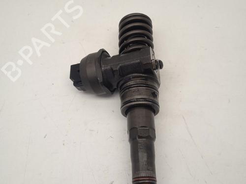 Inyector Inyector AUDI A3 (8P1) 1.9 TDI (105 hp) 35723004 35723004
