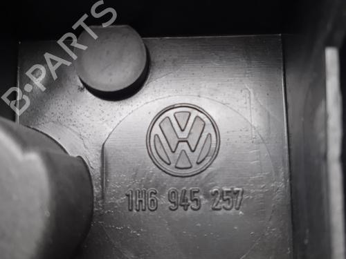 Right taillight VW GOLF III (1H1) 1.9 TDI | BP4268240C35