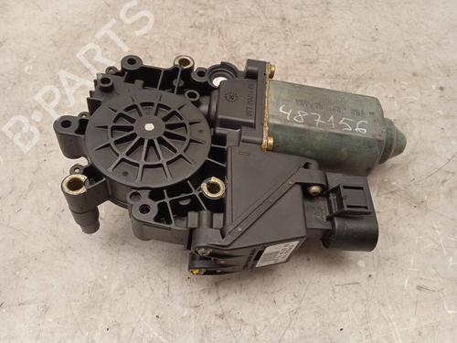 Rudehejsemotor bagstkærm venstre Rudehejsemotor bagstkærm venstre AUDI A6 C5 (4B2, 4B4) 2.5 TDI (150 hp) 4287726 4287726