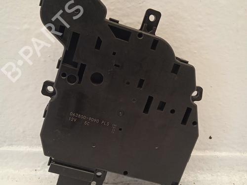 Módulo eletrónico Módulo eletrónico TOYOTA YARIS (_P21_, _PA1_, _PH1_) 1.5 (MXPA11) (125 hp) 34125409 34125409