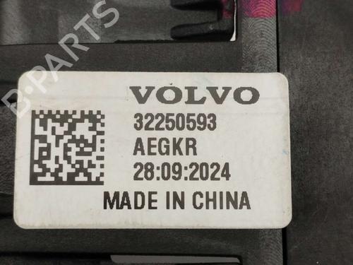 Electronic module VOLVO XC60 II (246) B5 Mild-Hybrid AWD | BP40096147M83 - Image 3