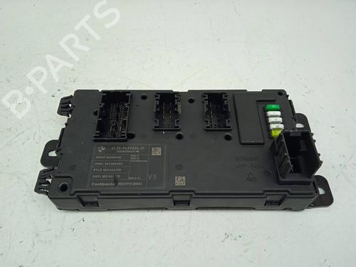Used Fuse box BMW 1 (F21) 118 d (150 hp) 16131510