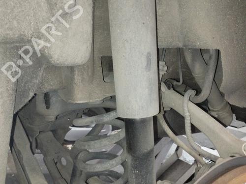 Used Right rear shock absorber Right rear shock absorber 17533938 17533938