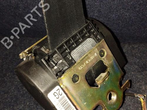 rear-left-seatbelt-peugeot-1007-km_-2005-24641674 main image