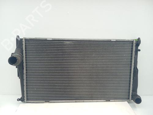 Radiateur à eau Radiateur à eau BMW 3 Touring (E91) 318 d (143 hp) 36049631 36049631