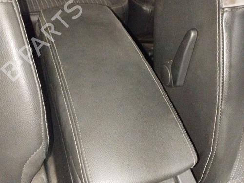 Used Armrest / Center console RENAULT SCÉNIC III (JZ0/1_) [2008-2016]  20491638