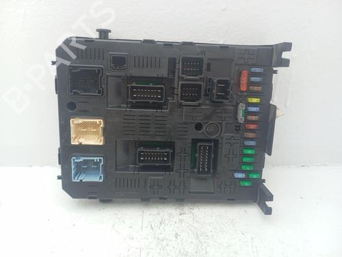 Used Fuse box Fuse box CITROËN C4 I (LC_) 1.6 HDi (90 hp) 40530707 40530707