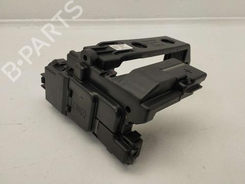 Used Electronic module Electronic module VOLVO XC60 II (246) B5 Mild-Hybrid AWD (250 hp) 40096147 40096147
