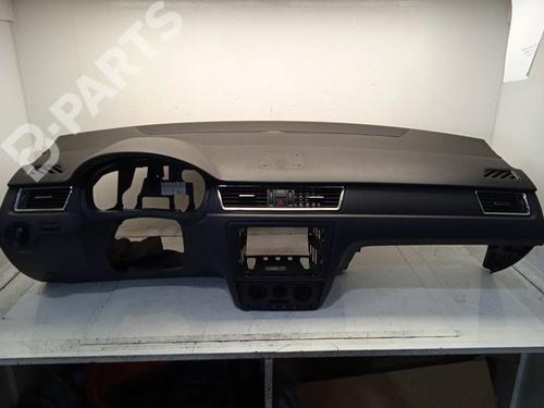 Used Dashboard Dashboard SEAT TOLEDO IV (KG3) 1.6 TDI (105 hp) 11165042 11165042