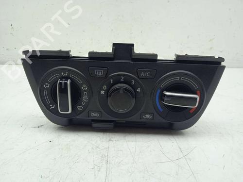 Used Climate control SUZUKI SWIFT V (AZ) [2017-2026]  12447252