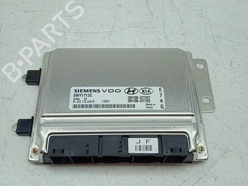 Used Engine control unit (ECU) HYUNDAI COUPE II (GK) [2001-2012]  4315196