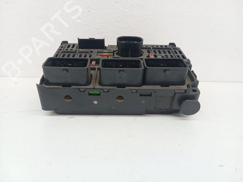 Fuse box PEUGEOT 407 (6D_) 2.0 HDi 135 (6DRHRH, 6DRHRE, 6DRHRG, 6DRHRJ) | BP36664737E1 - Image 2