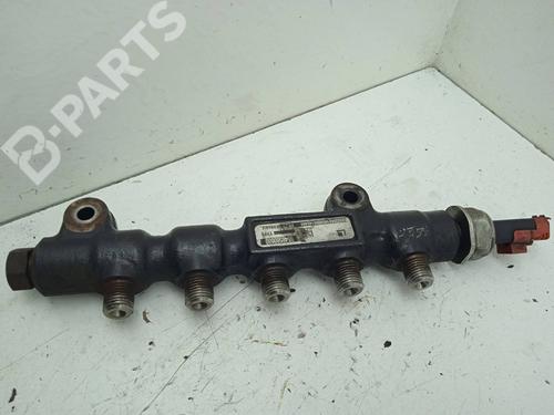 injection-rail-ford-focus-c-max-dm2-9648580880-2003-2004-2005-2006-2007-4307515 main image