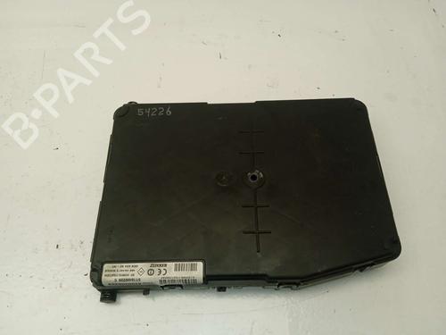 Used Electronic module RENAULT MEGANE II Saloon (LM0/1_) [2003-2026]  31614707