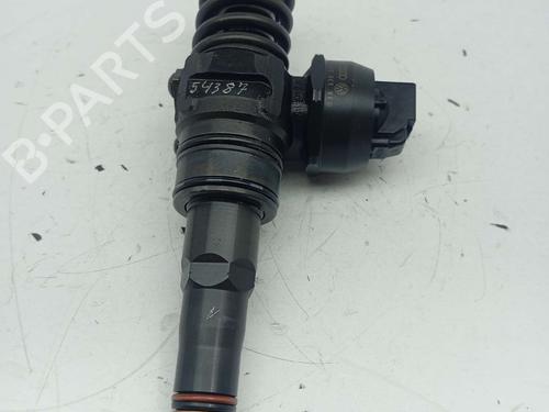 Used Injector VW PASSAT B5.5 (3B3) [2000-2005]  31615861