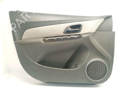 left-front-door-panel-chevrolet-cruze-j300-96957313-2009-22647881 main image