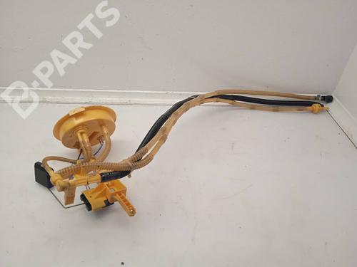Used Fuel pump BMW 3 (E90) 318 d (122 hp) 11153045