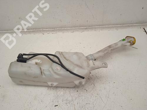 Used Windscreen washer tank Windscreen washer tank RENAULT CLIO III (BR0/1, CR0/1) 1.5 dCi (C/BR0G, C/BR1G) (68 hp) 11157056 11157056