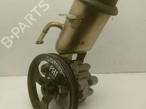 Used Steering pump Steering pump TOYOTA YARIS (_P9_) 1.3 VVT-i (SCP90_, SCP90R) (87 hp) 16157118 16157118