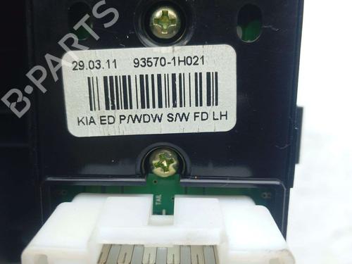Left front window switch KIA CEE'D Hatchback (ED) 1.4 CVVT | BP36039331I27 - Image 5